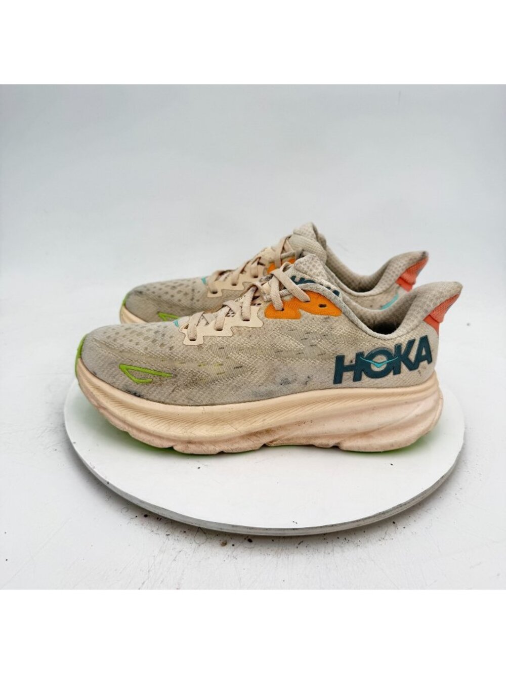 Hoka One One Clifton 9 Women Size 8B 1127896-VLS Vanilla Astral Running Shoes